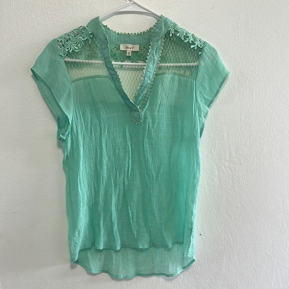 Vintage Green V- neck blouse size small
